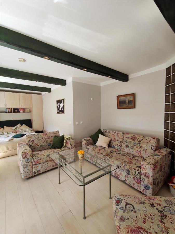 Arte Apartment Kuressaare Bagian luar foto