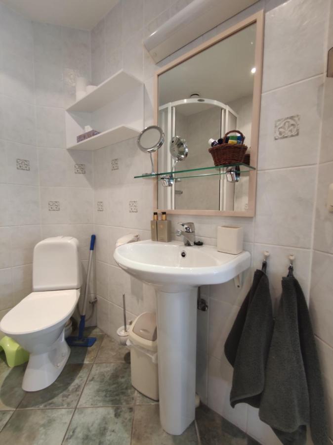 Arte Apartment Kuressaare Bagian luar foto